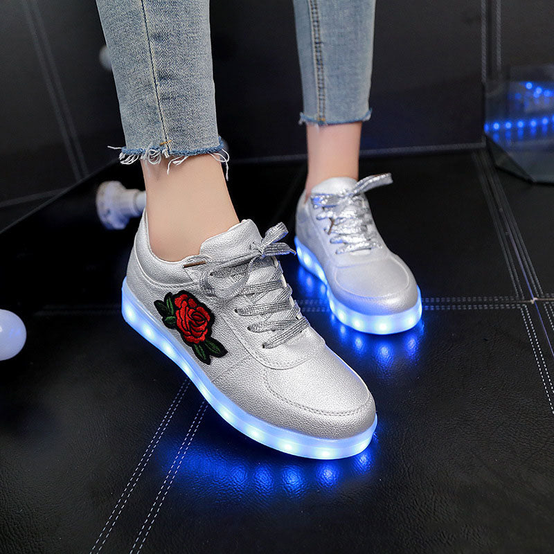 Unisex Sneakers With Rose-colored Applique LED Lighting Platform