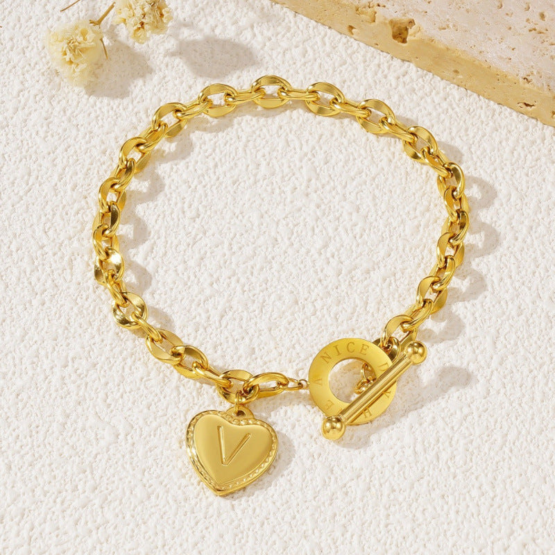 26-letter Gold Heart-clasp Titanium Bracelet A Versatile Personalized Stainless Steel Accessory Jewelry and Watch Averon™