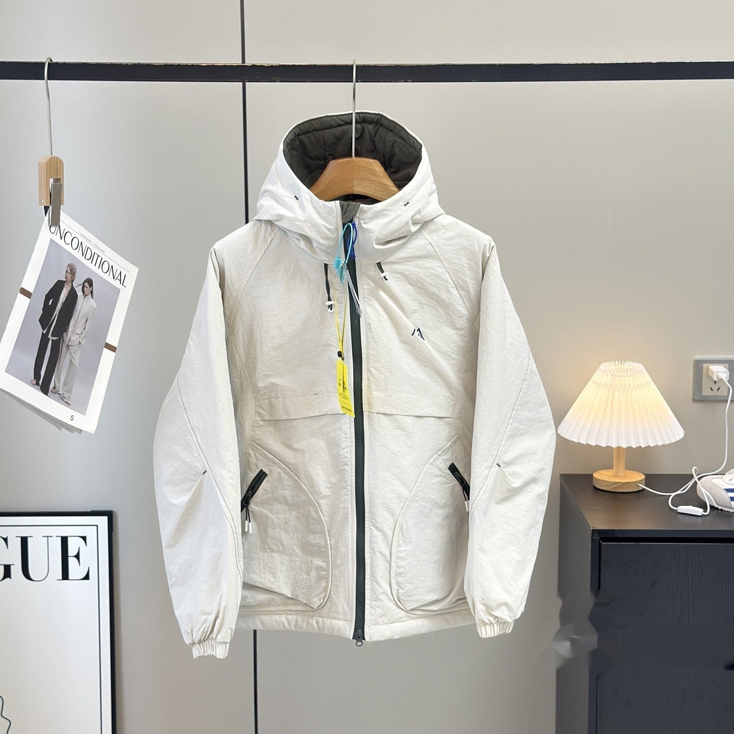 Lightweight Warm And Waterproof Outdoor Mountain-style Quilted Hooded Jacket Men's Wears Averon™ Sunflower White L